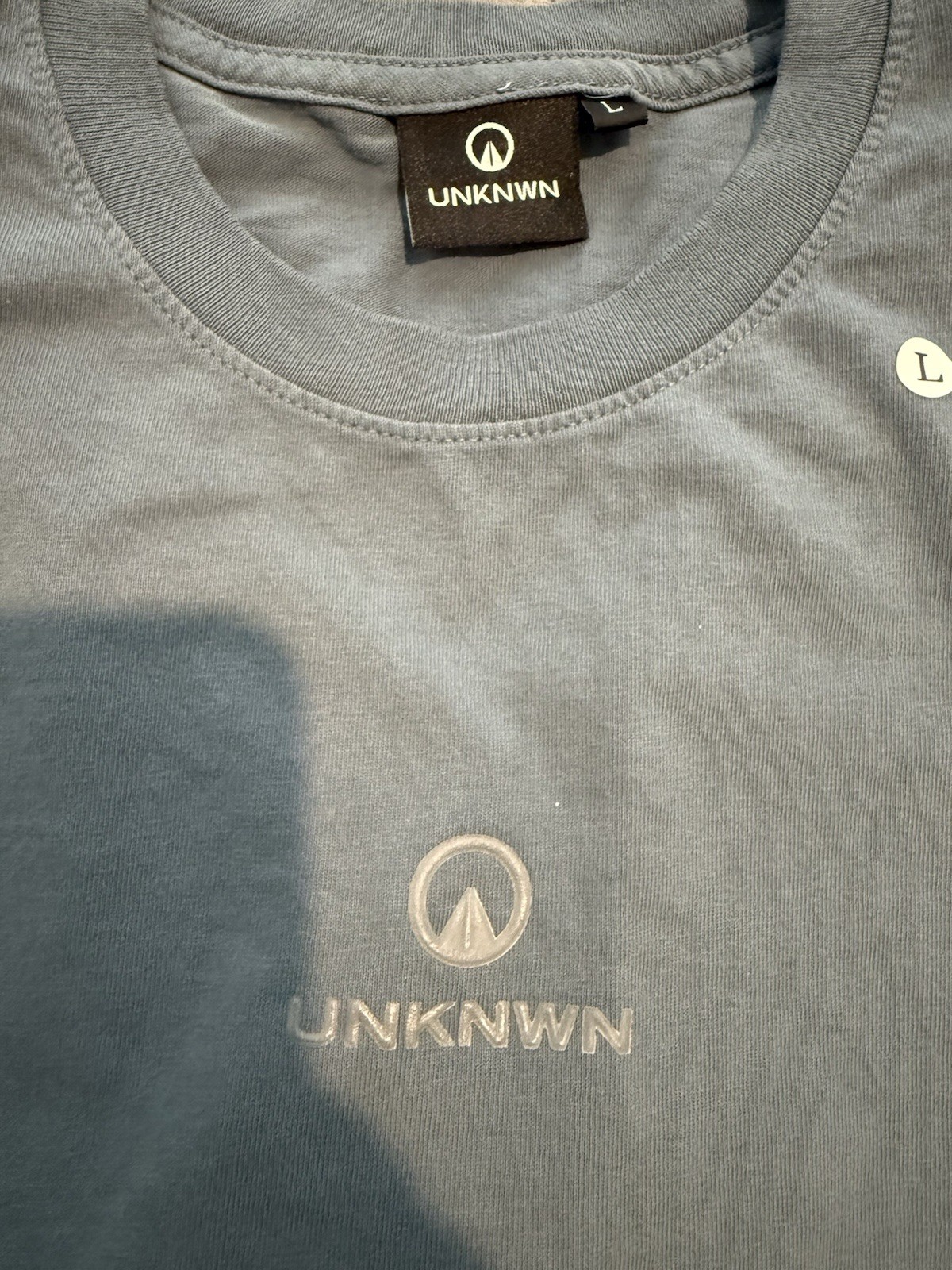 UNKNWN T-Shirt (LeBron James Brand) – Men’s Size L gallery