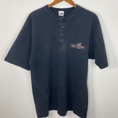 Vintage Disney Quest Interactive Adventure Henley T-Shirt Mens Size L HRLA USA