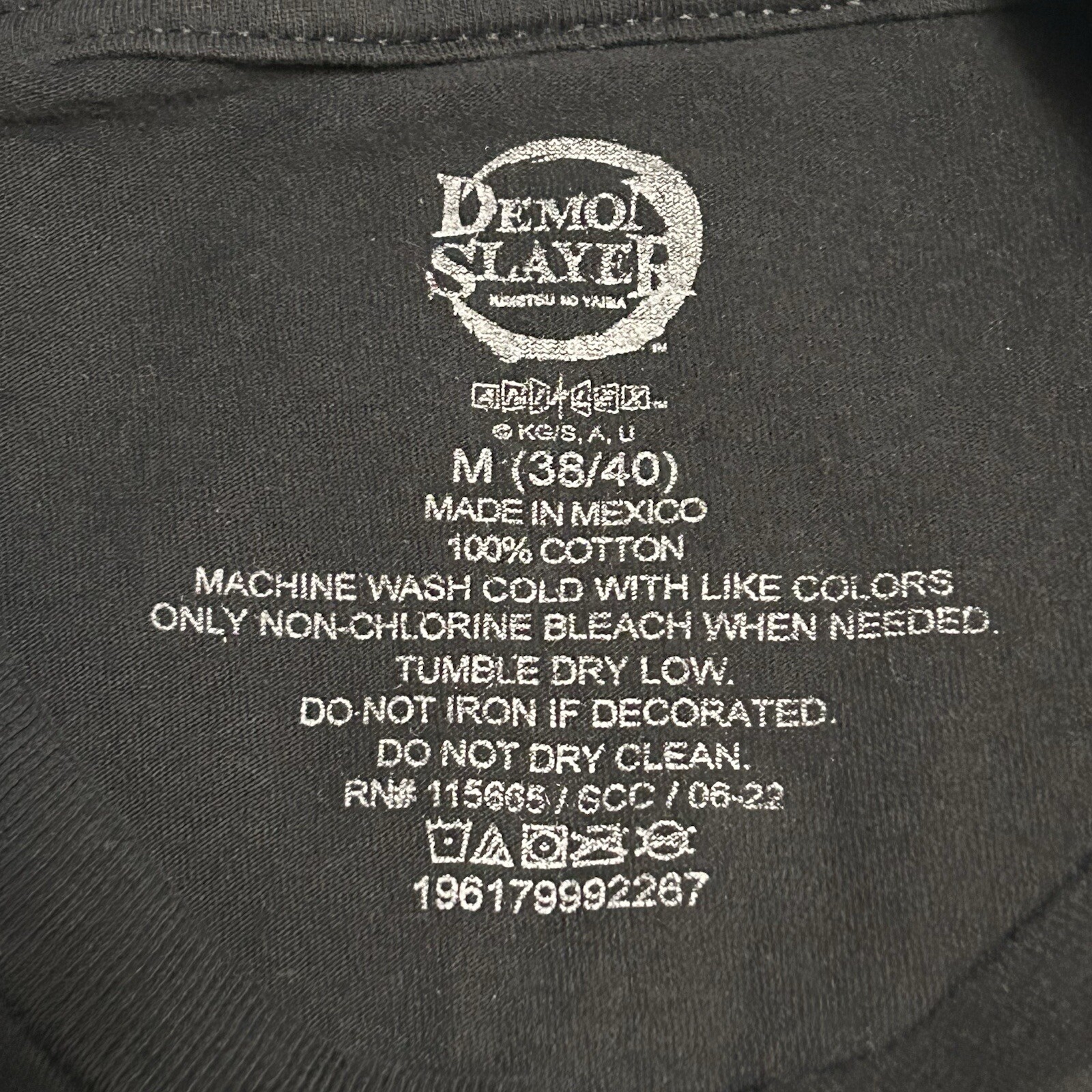 Demon Slayer Kimetsu No Yaiba Black T-Shirt Size Medium (38/40) gallery