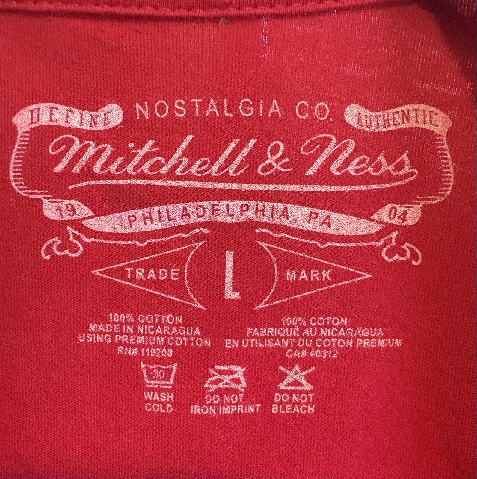 Mitchell & Ness Nostalgia Co. Topps Baseball Trading Cards Graphic Tee Red L gallery