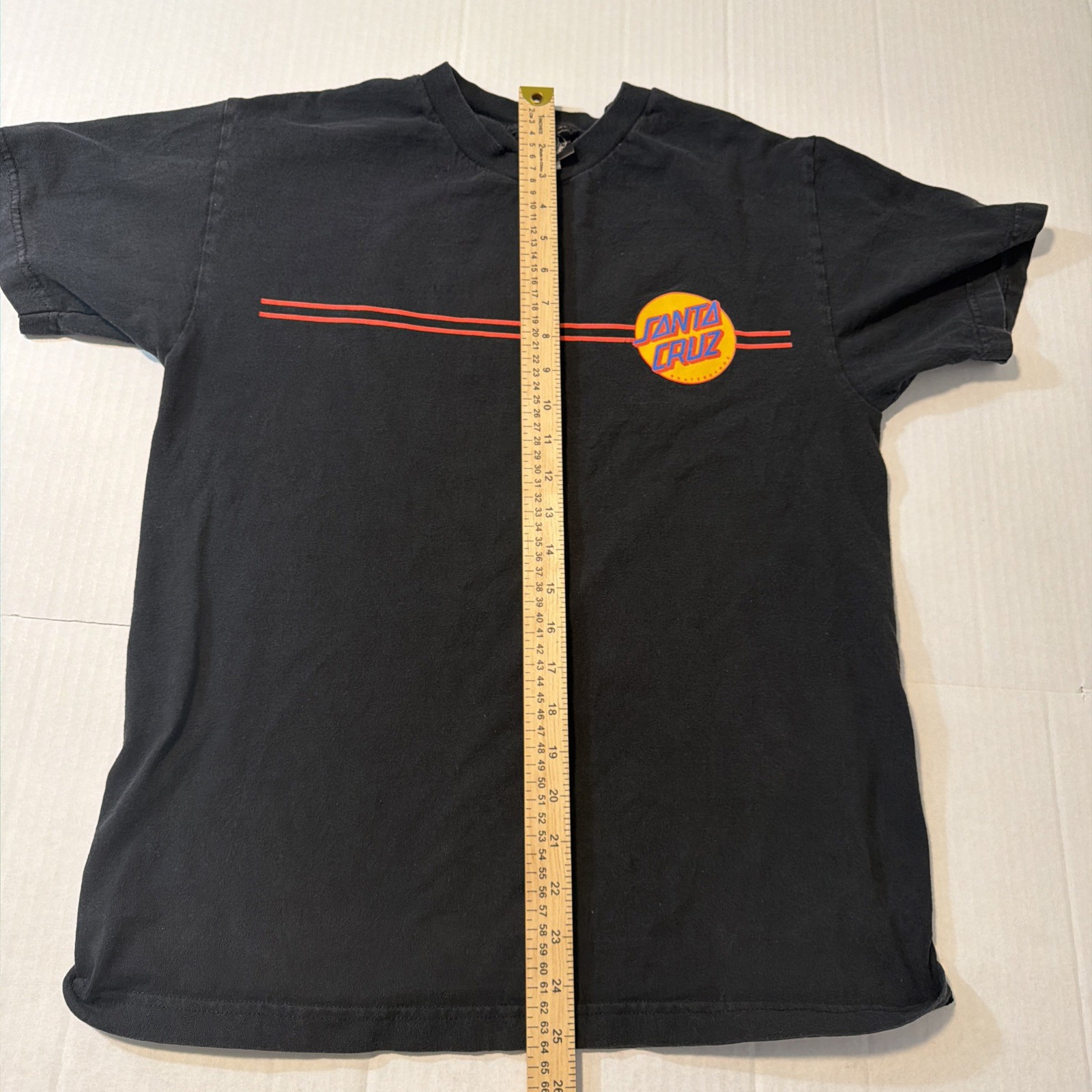 Santa Cruz T Shirt Adult Medium Black Spell Out Logo Skater Skateboard Mens M gallery