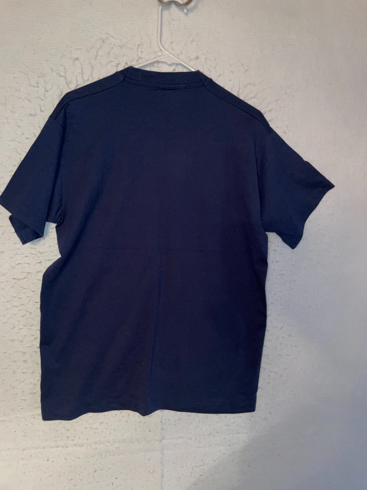 Vintage Calgary Canada T Shirt Mens L Single Stitch Fruit Of Loom Best Navy Blue gallery