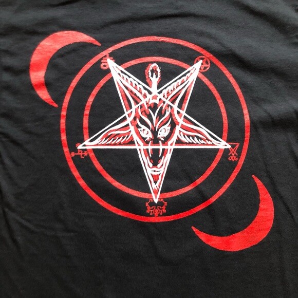 Baphomet Inverted Crosses Pentagram Hail Satan T Shirt S to 2XL Sizes Solve gallery