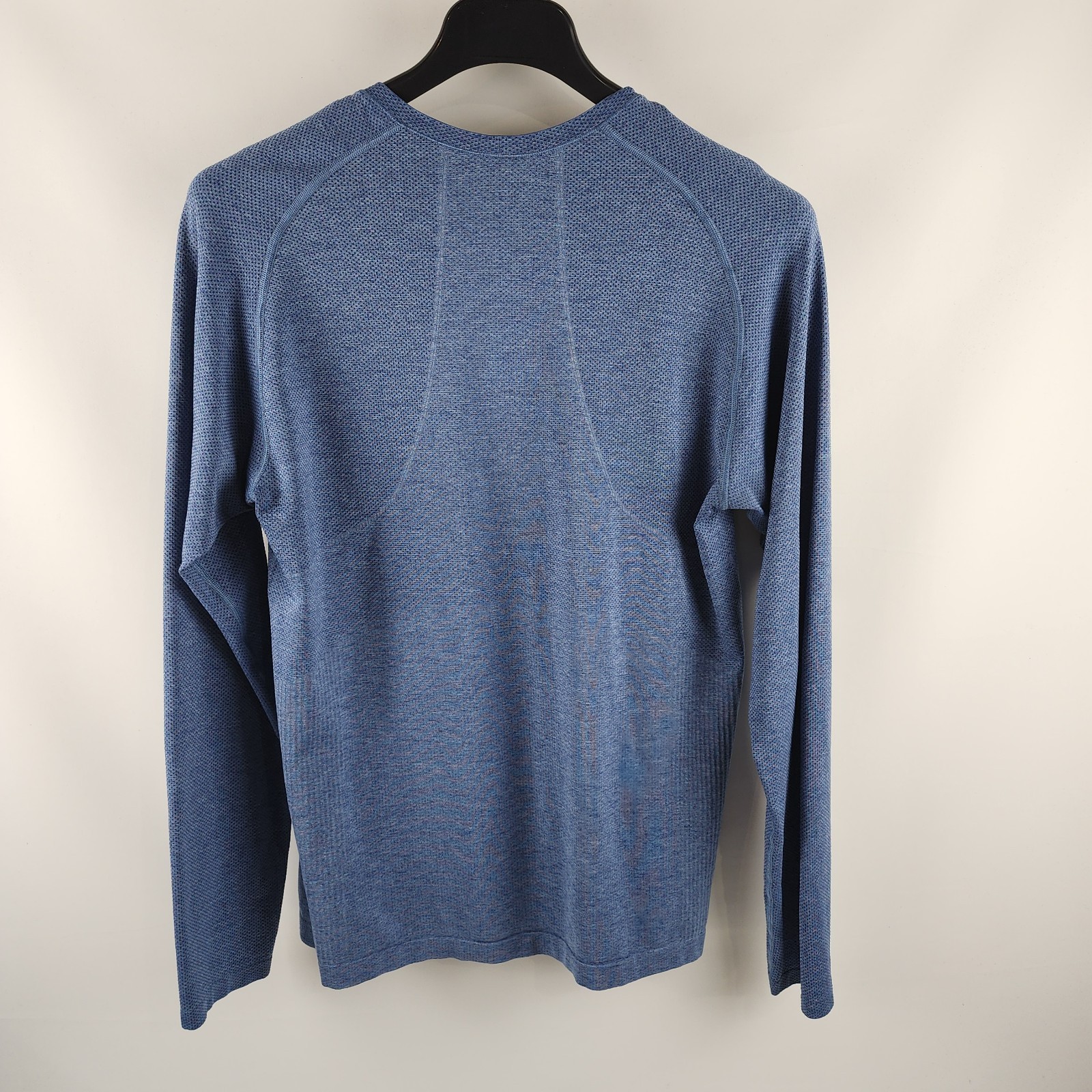 Lululemon Shirt Mens No Tag Blue Metal Tech L/S Pullover gallery
