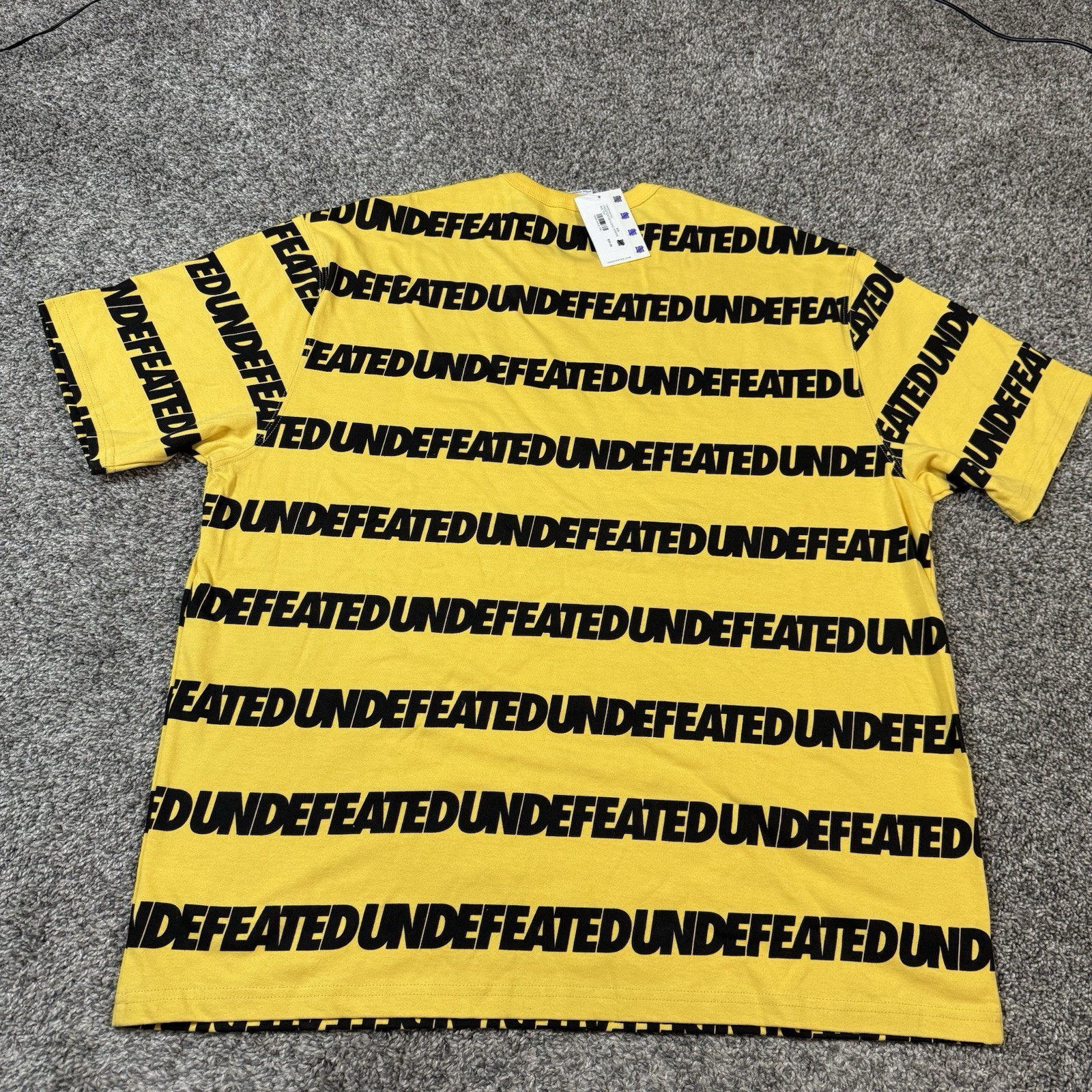 Undefeated All Over Print Aop Spellout Streetwear Pocket T Shirt Size 2XL NEW gallery