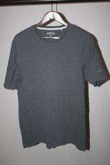 Orvis T-shirt Men’s Medium Classic Collection 100% Cotton Dark Gray Outdoor Tee