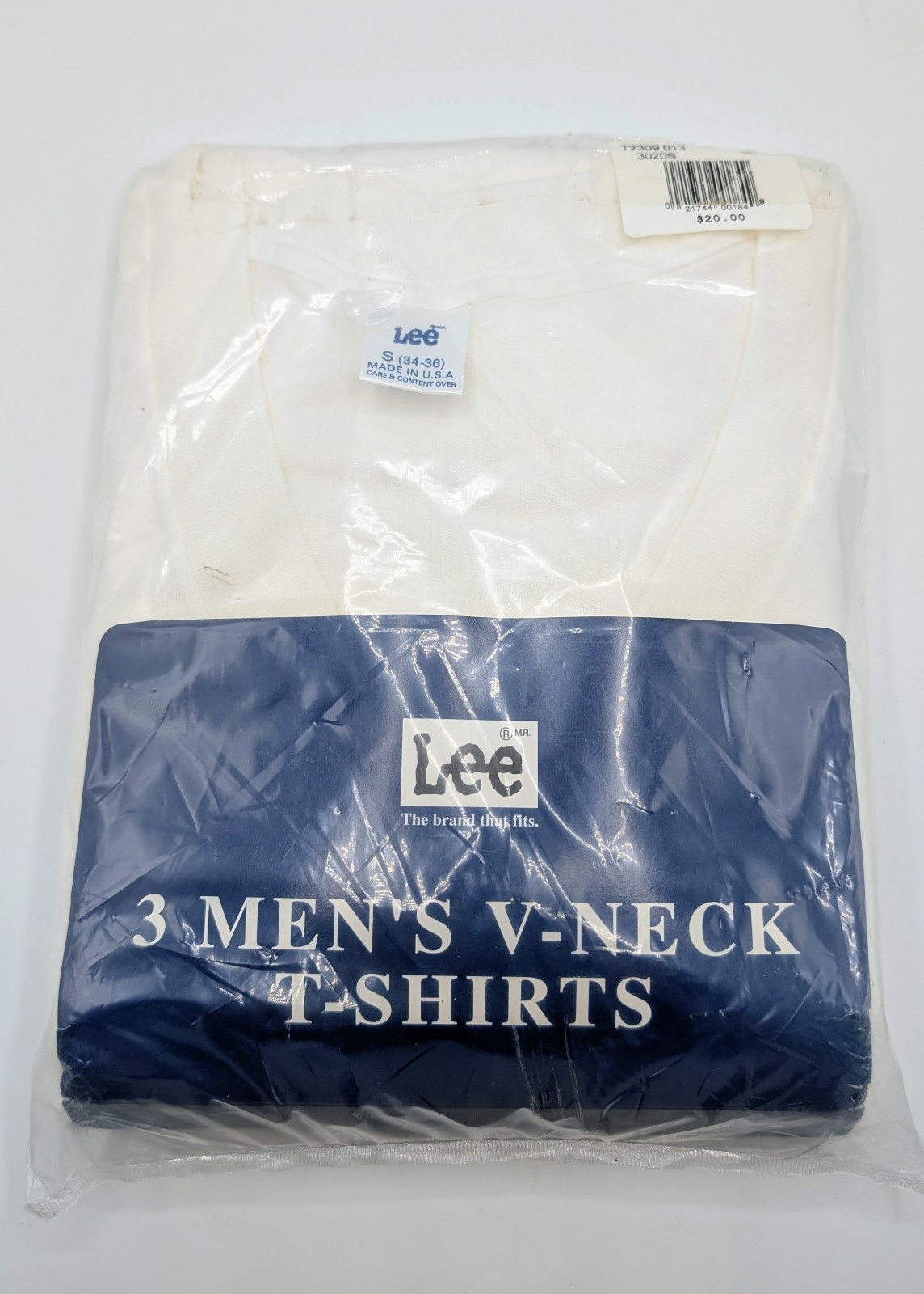 Vintage 3 Pk. Lee Brand Three V-Neck Men’s T-Shirts Size Small 34-36in. USA gallery