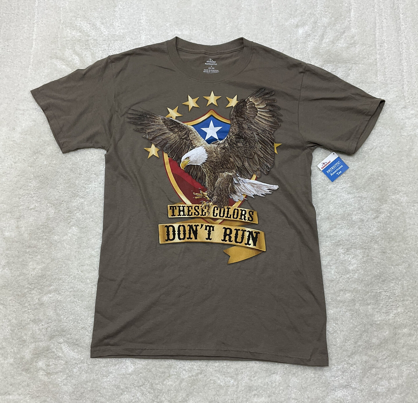 Way To Celebrate Patriotic Mens Size S 34-36 These Colors Dont Run T-Shirt Brown