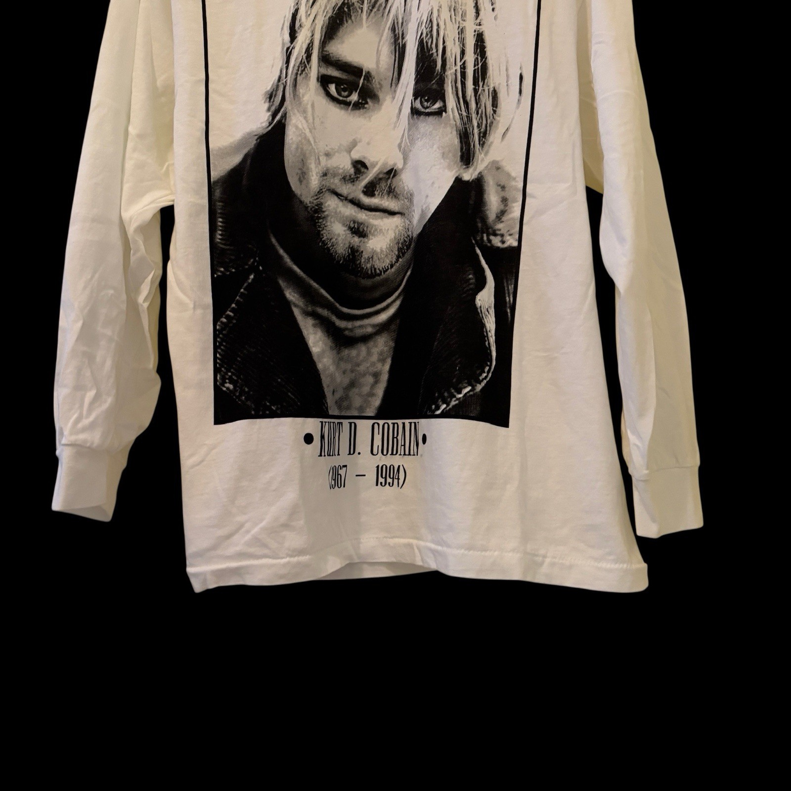Vintage 1994 Nirvana Kurt Cobain Memorial 90s Band White RARE Sz L Shirt REPRINT gallery