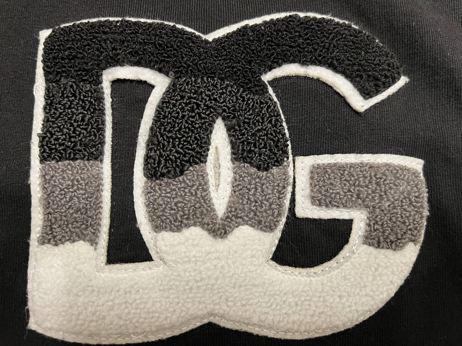 Dolce & Gabbana Black Cotton Chenille Logo Patch T-Shirt DG Logo Embroidered gallery