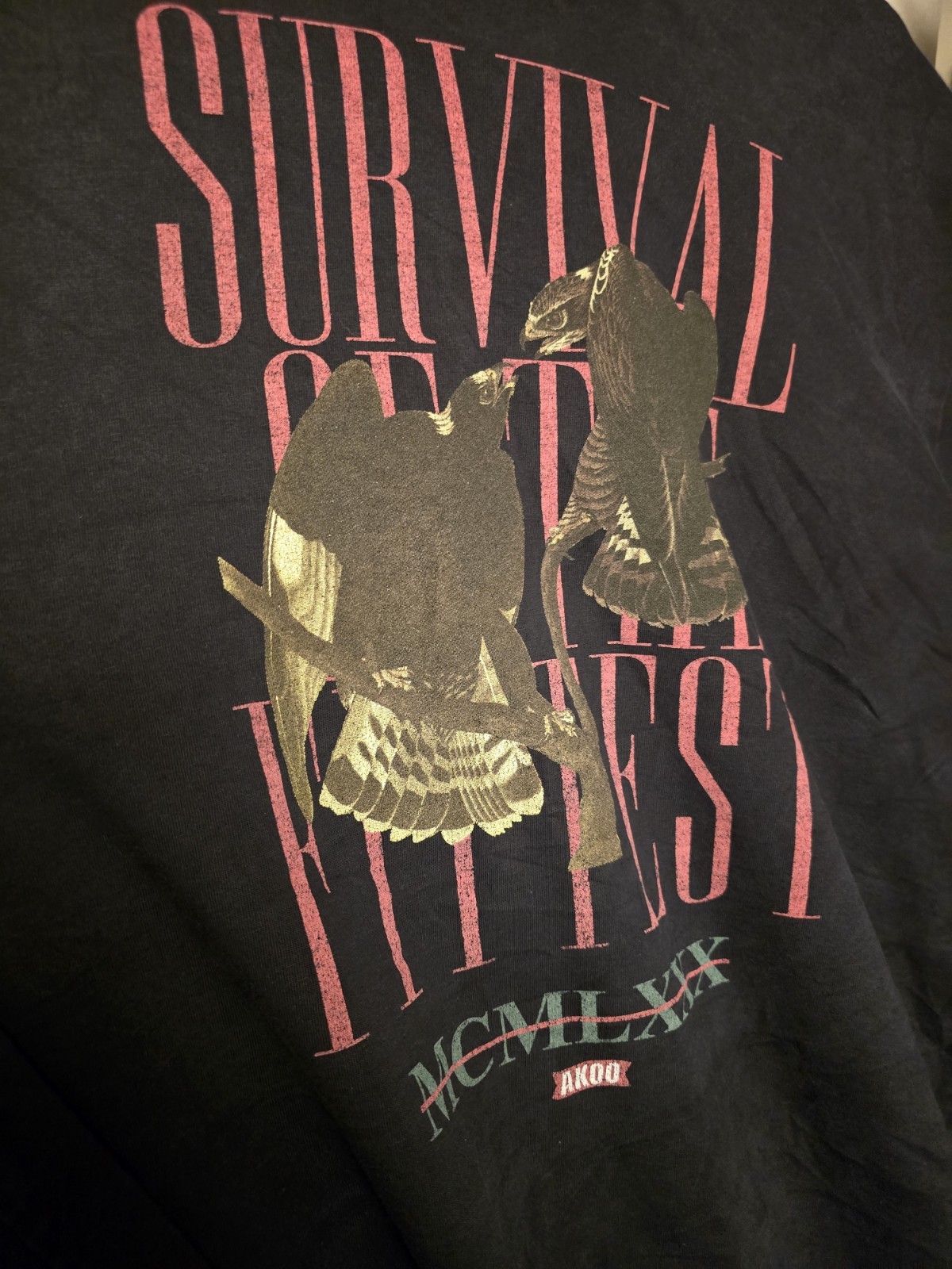 Akoo MFG CO. Vintage Size 2XL “Survival Of The Fittest” Graphic T-Shirt Hip Hop
