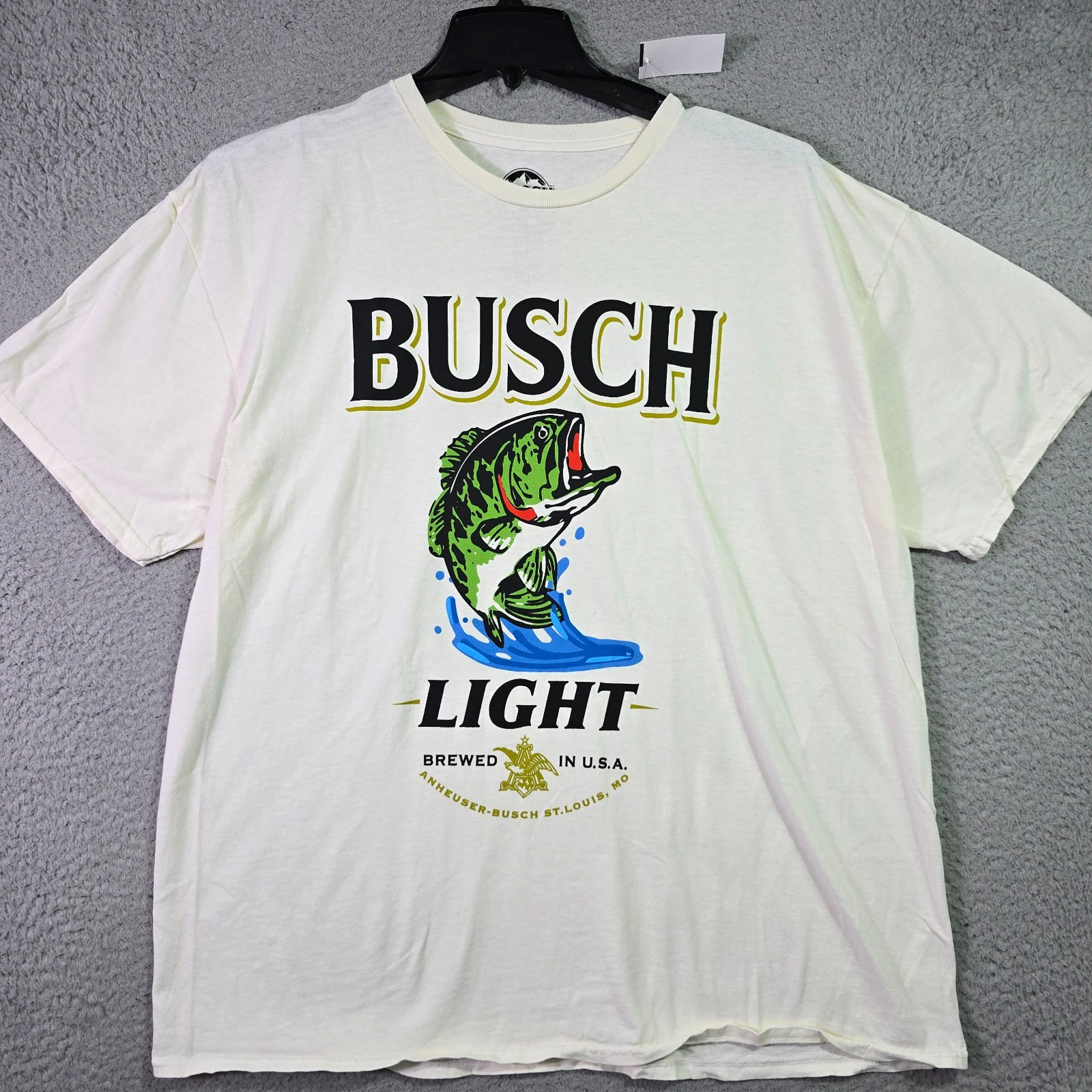 BUSCH LITE BEER T Shirt Men 2XL XXL WHITE BREW FISHING BASS Casual Outdoor NWT