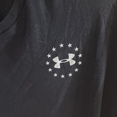 Under Armour Black Star Circle Logo Short Sleeve T-Shirt Men’s Size Large