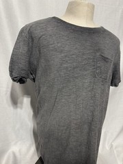Carbon Tshirt Distressed Gray Longer Length Chest Pocket Men’s Medium