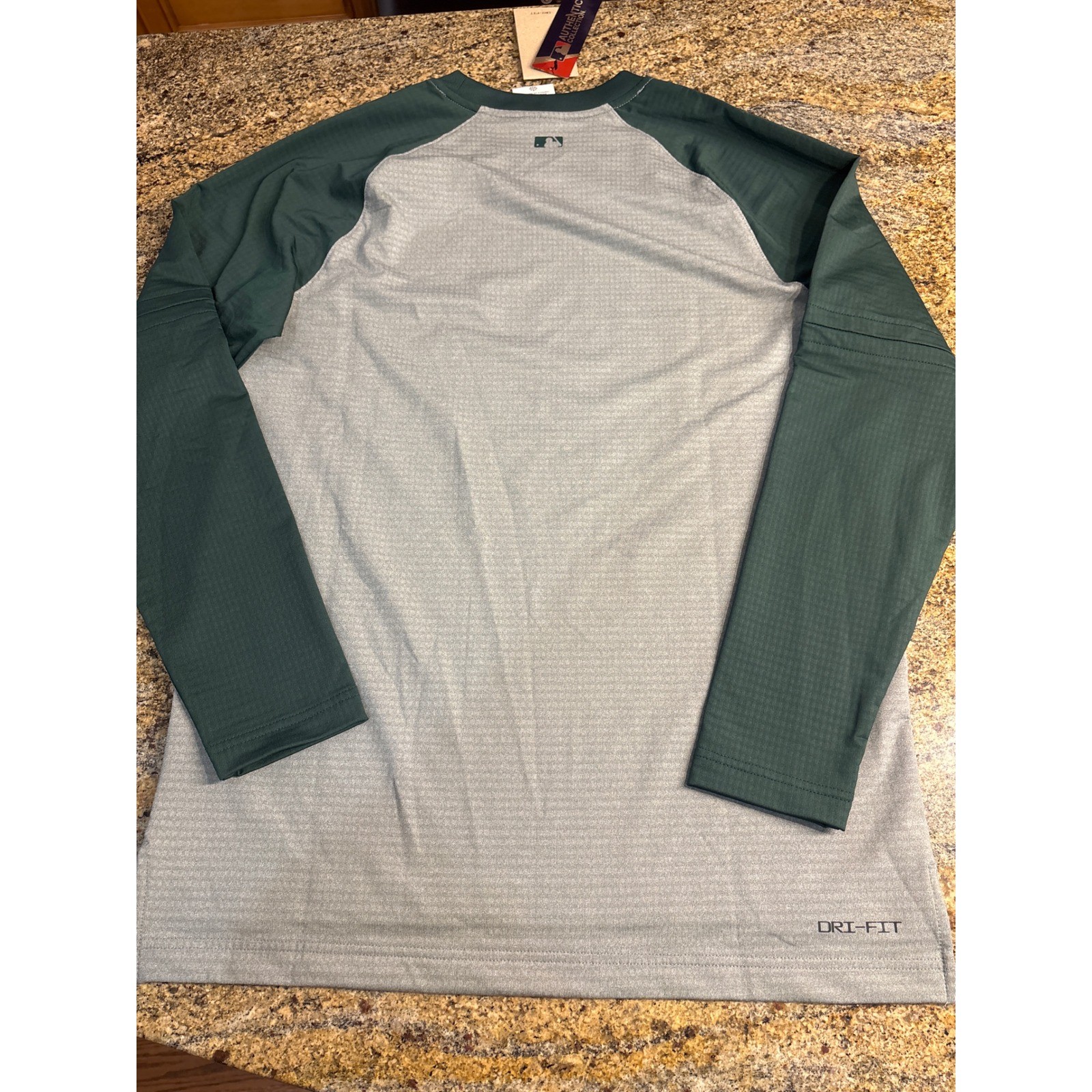 NWT Nike Oakland Athletics MLB Authentic Collection Dri-FIT Shirt Mens M Grey gallery