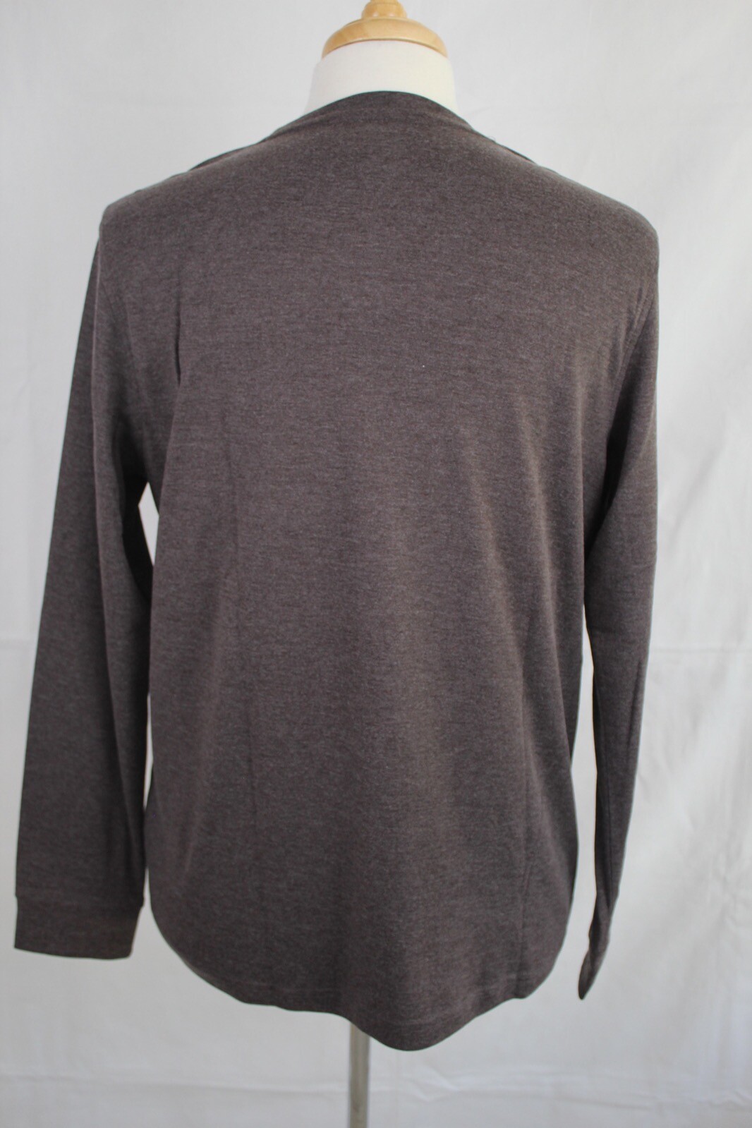 CROFT & BARROW Men's Easy Care Long Sleeve T-Shirt size M New gallery