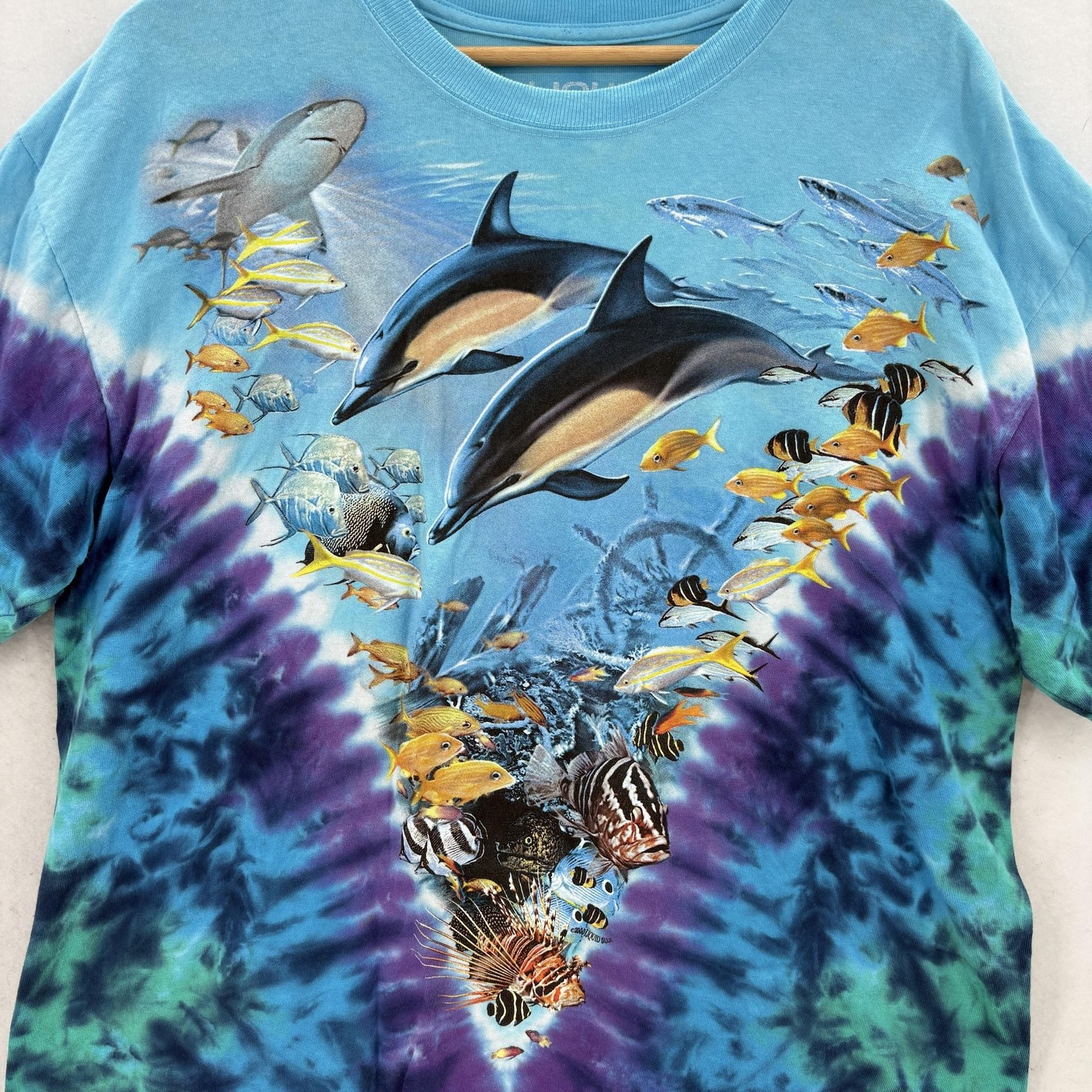 Vintage Liquid Blue Shirt Mens XL Blue Dolphin Sea Life Tie Dye Graphic 2000 gallery