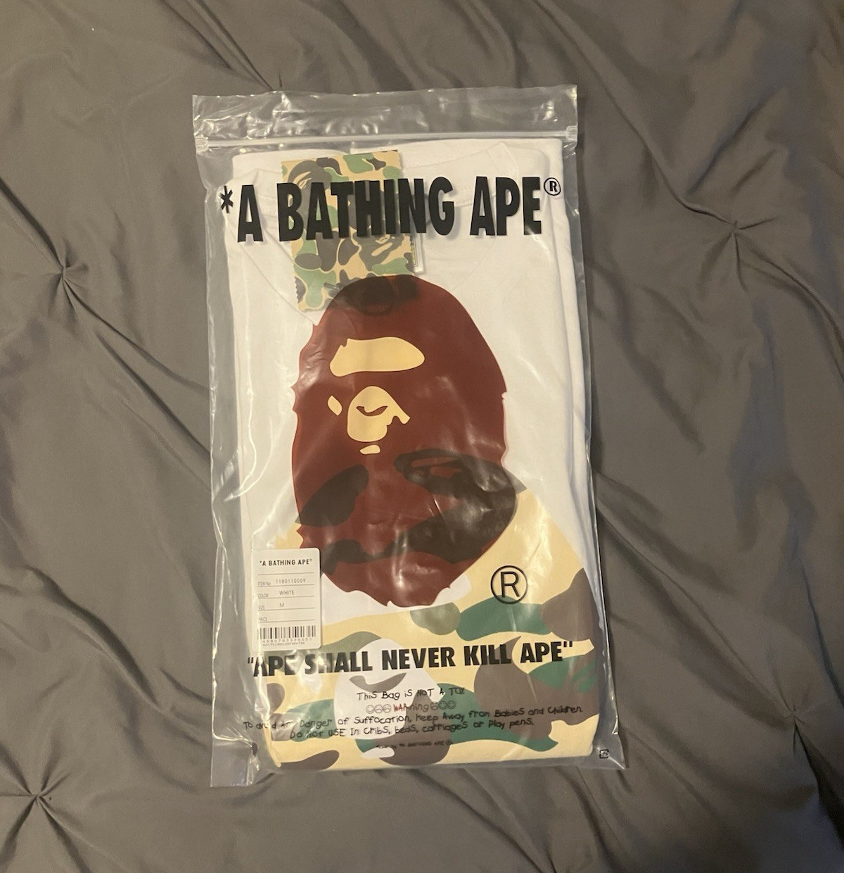 A Bathing Ape BAPE White Ape Head Graphic Logo Cotton Crew Neck Tee Men's M gallery