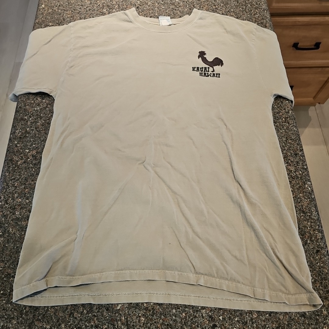 Crazy Shirts Kauai Hawaii Cranky Rooster T-shirt Tan Sz L 100% Combed Cotton EUC gallery