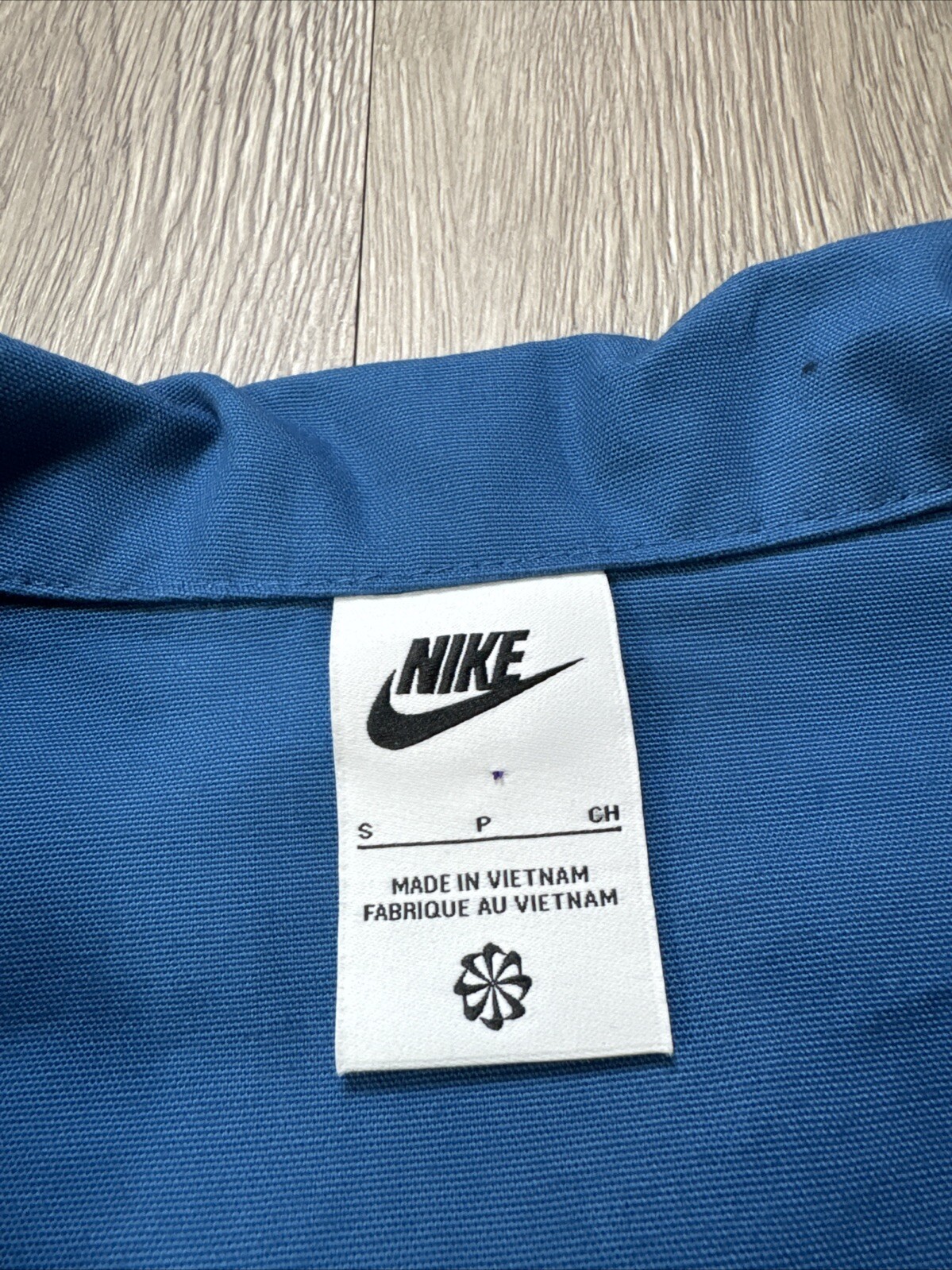 Nike Shirt Mens Small Blue Oversized Work Shirt Overshirt Canvas 1/4 Zip gallery
