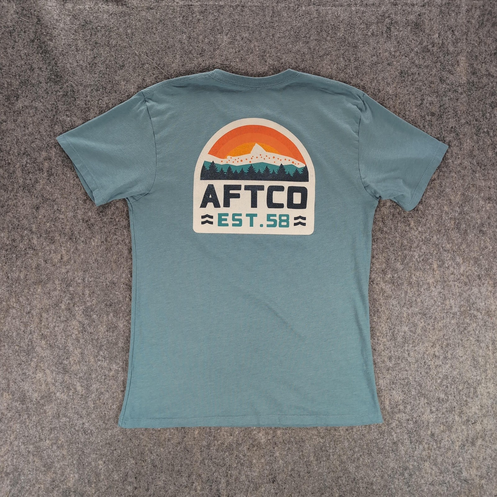 AFTCO Shirt Mens Medium Blue Mountain Sunset Graphic Outdoor Tee Logo Casual gallery
