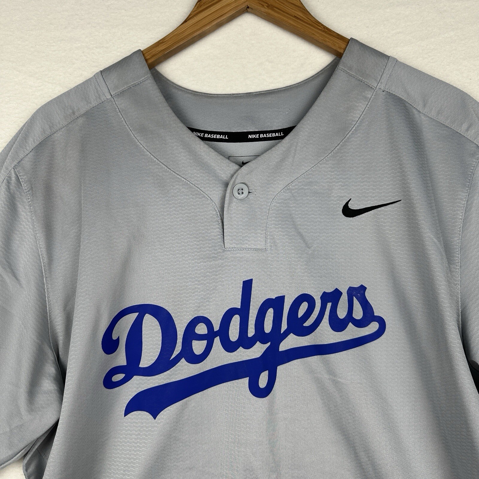 Los Angeles Dodgers #18 Nike Baseball Shirt Player 18 Gray Prime Sport BQ5399058 gallery