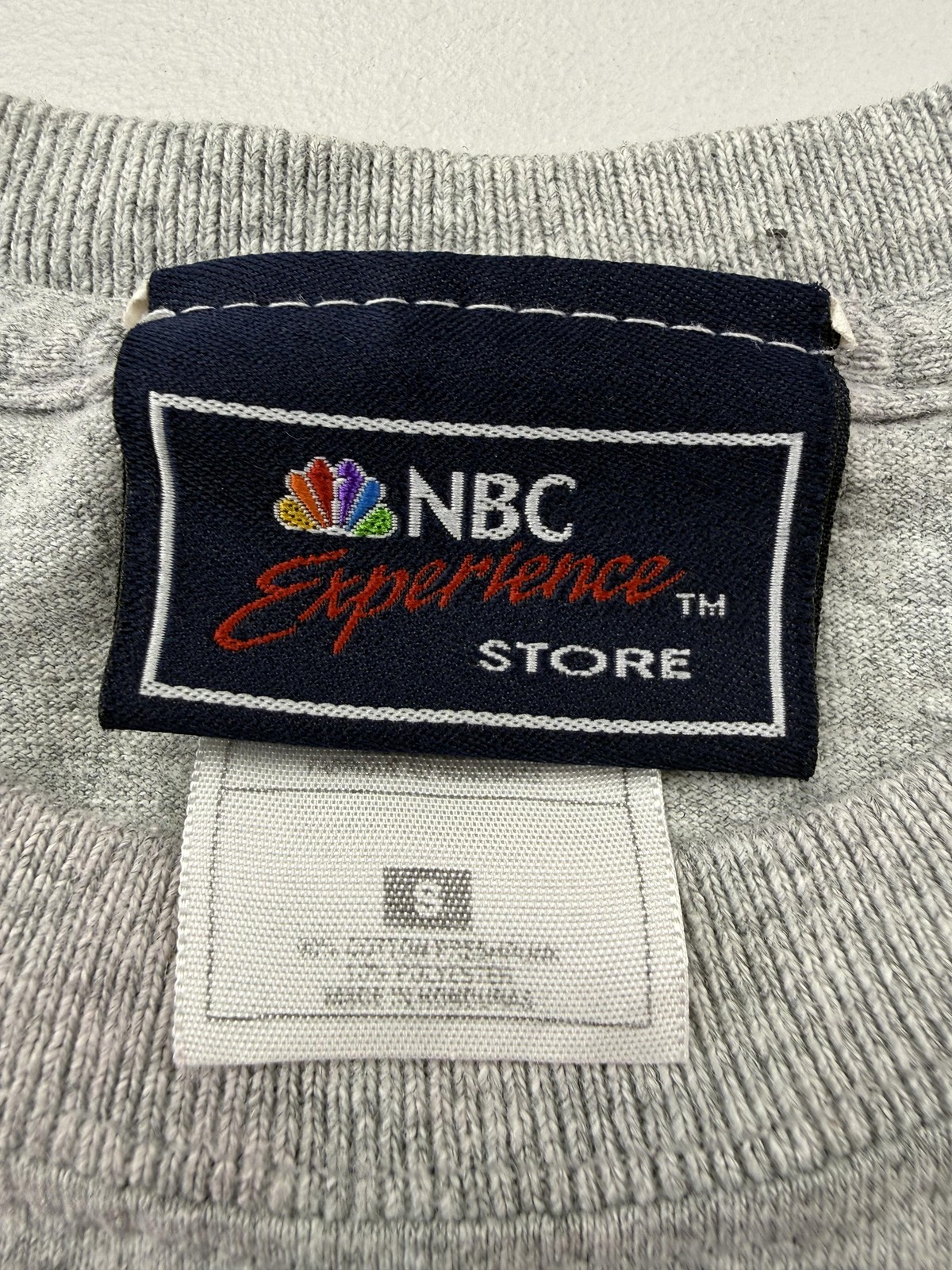 NBC Experience Store SNL Shirt Mens Small Gray Live From New York Graphic Tee gallery