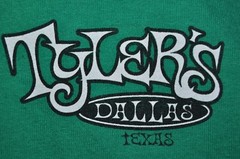 t-shirt large tylers sporting goods dallas texas 21 inches pit 2 pit
