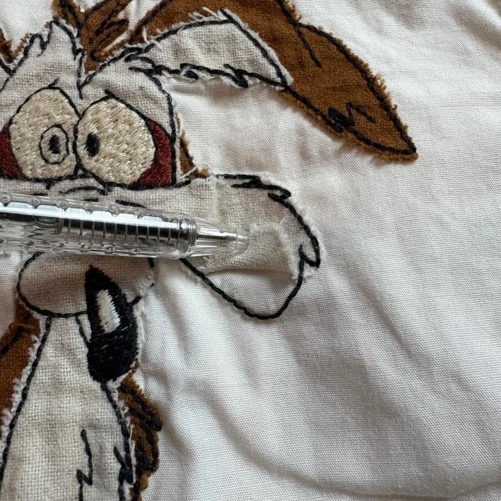 ICEBERG HISTORY Wiley Coyote Shirt White 90s Y2K Size 48 gallery