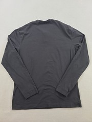 Vuori Ever Henley T Shirt Mens Medium Black Soft Lightweight Gym Elbow Patch