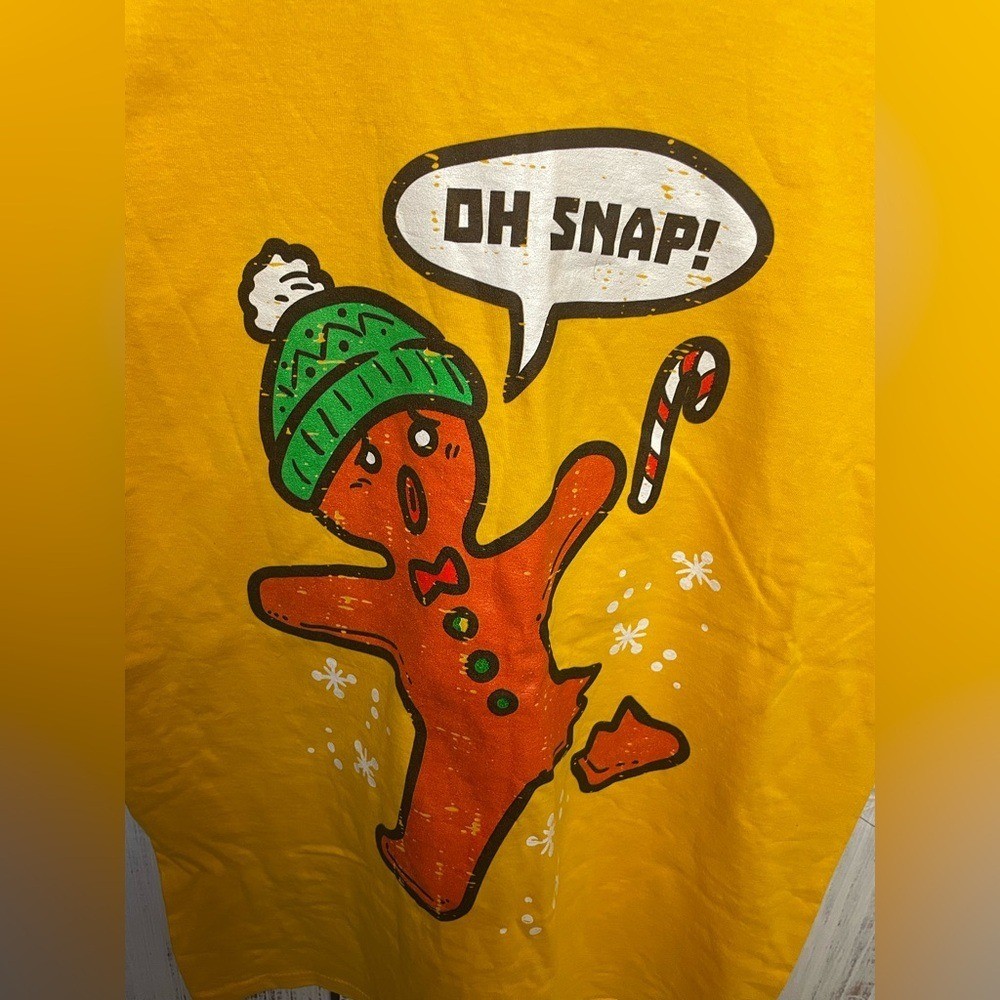 Oh Snap Gingerbread Man Christmas Shirt Yellow Tee Size S gallery