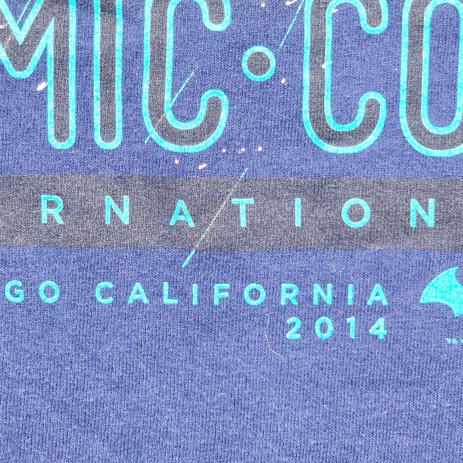 Batman SDCC 2014 Graphitti Designs Shirt 2XL Blue 75th Anniversary Exclusive gallery