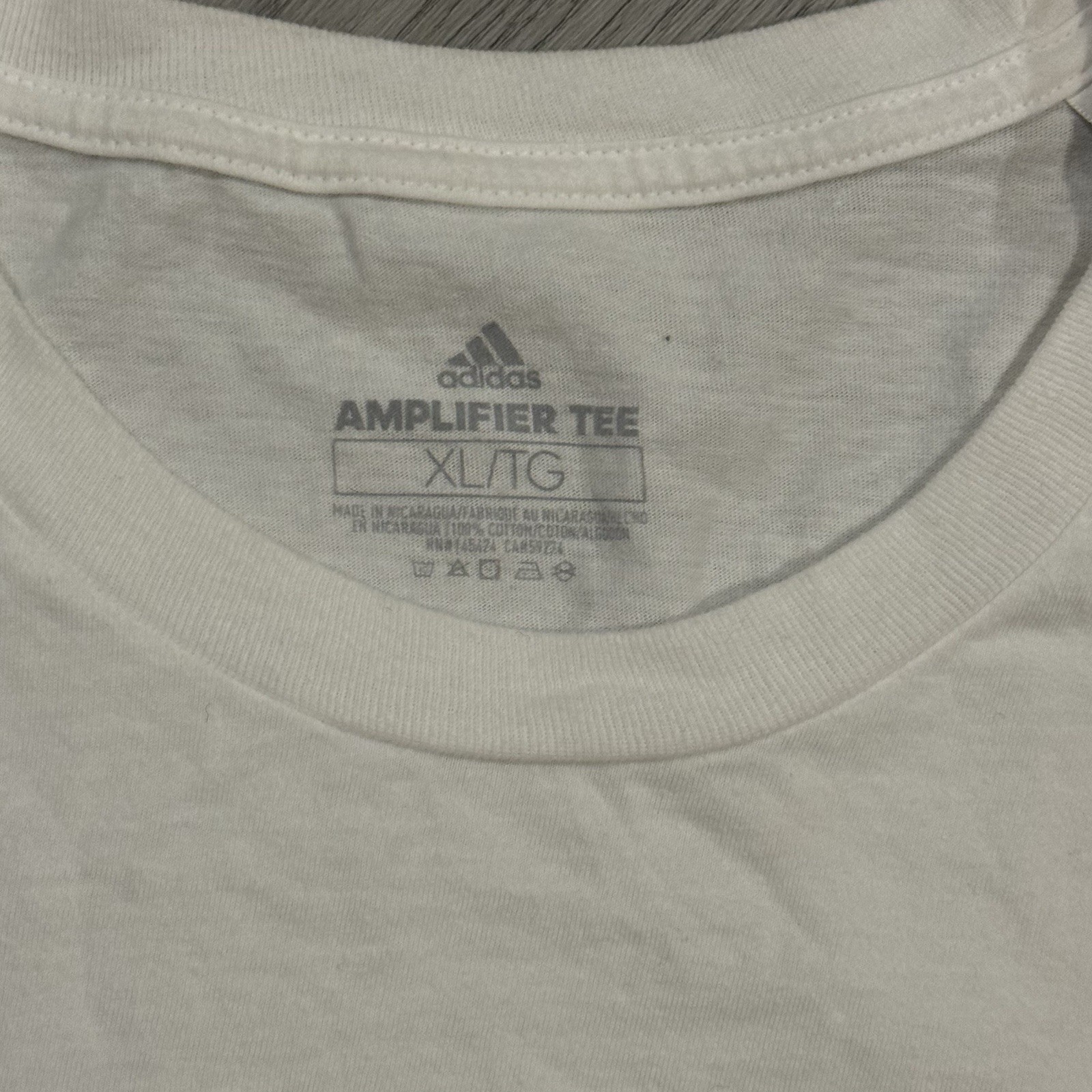 Adidas White Graphic Camo T-Shirt Mens Size XL Sports Classic Logo EUC gallery
