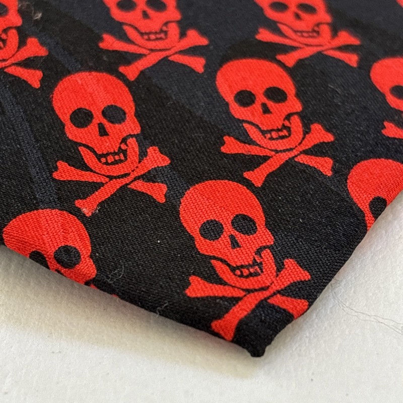 Men’s Goth skulls and crossbones 55” Long By Gold City Handmade Used Halloween gallery