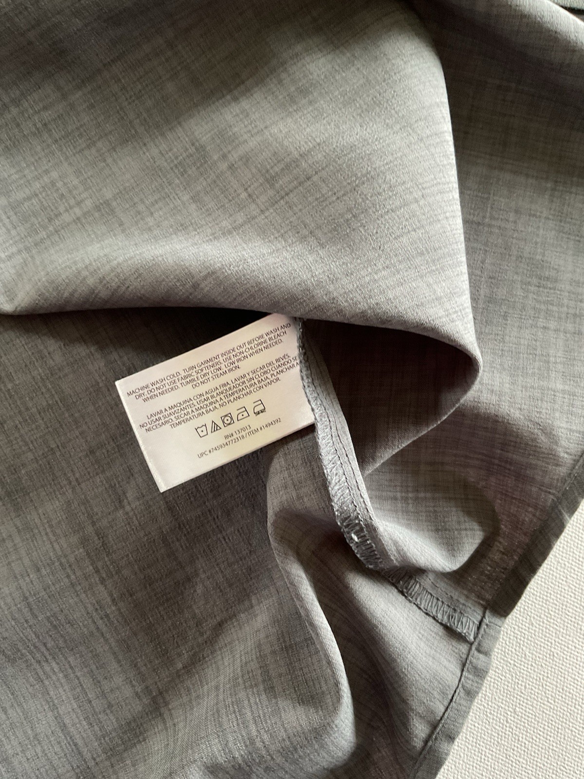 Orvis Gray Chambray Button-Up Shirt Men's Short Sleeve gallery