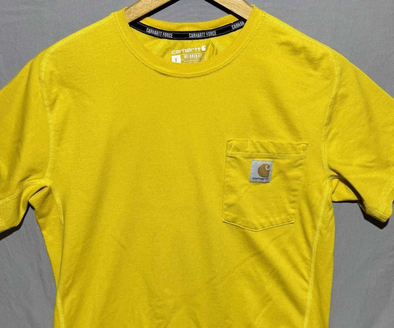 Carhartt Force Pocket Tee Mens Small Yellow Relaxed Fit Short Sleeve Shirt