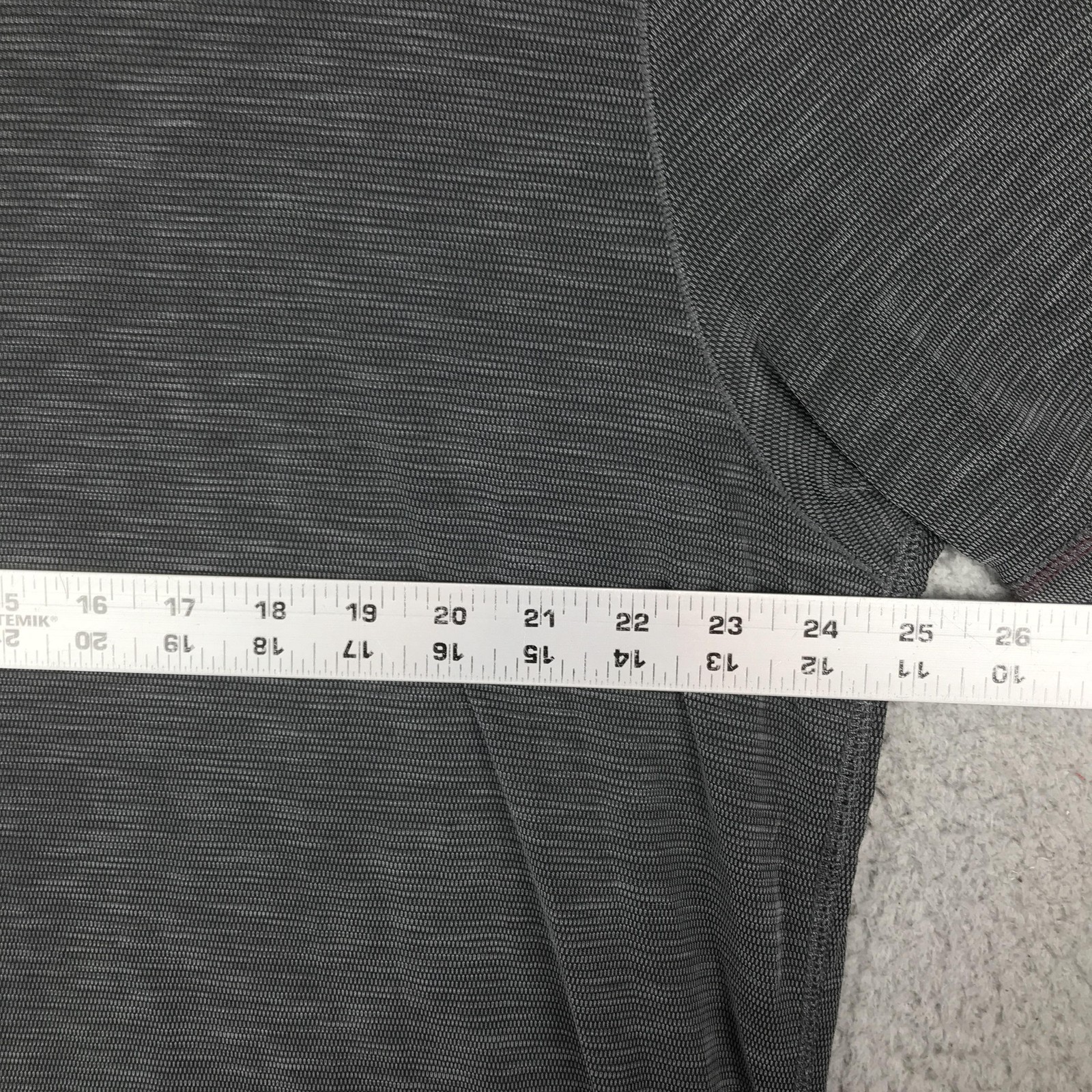 Tommy Bahama Shirt Mens XL Gray Athletic Crewneck Performance Tee Casual Soft gallery