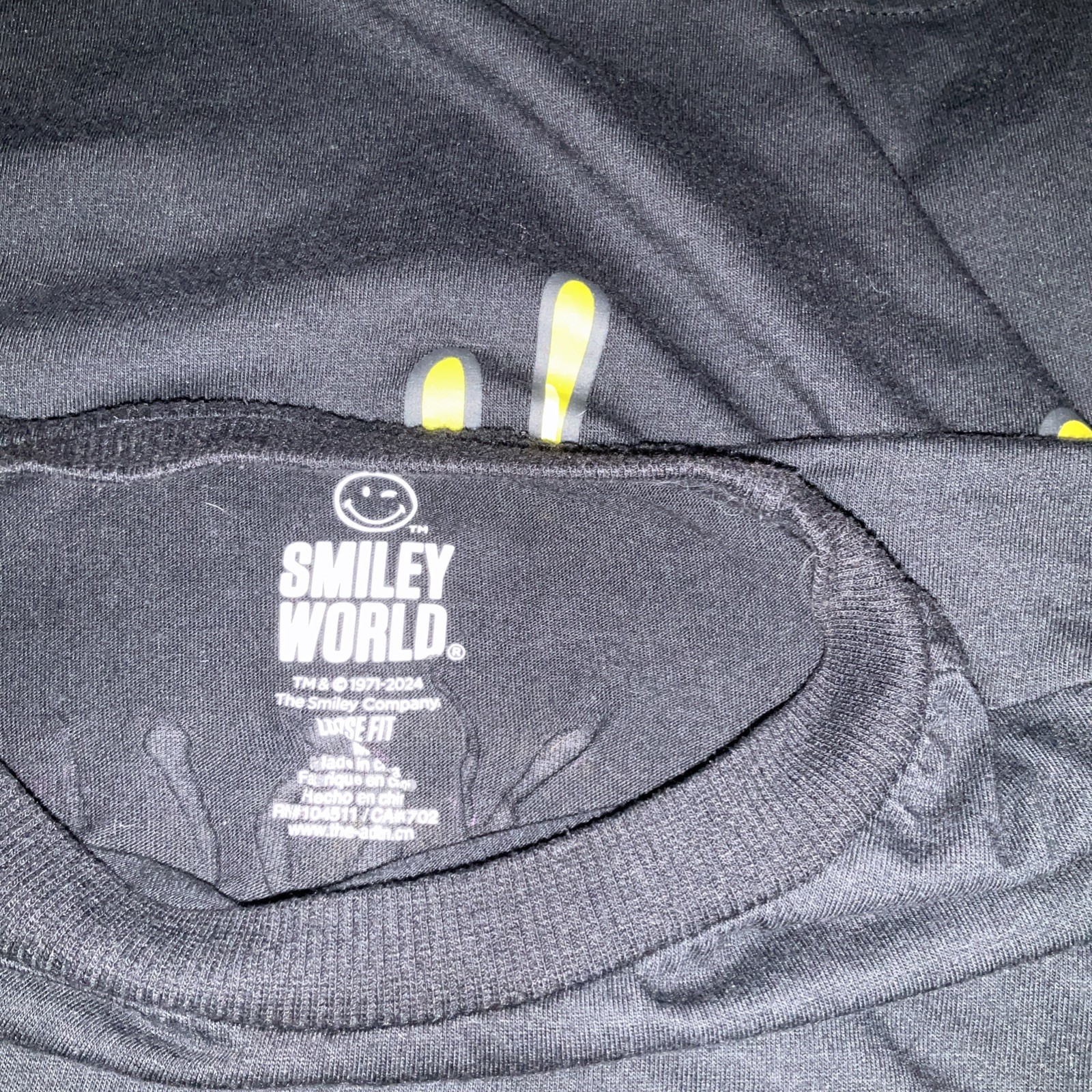 Smiley World Mens Size Medium T-Shirt Black Yellow Graffiti Drip Face Oversized gallery