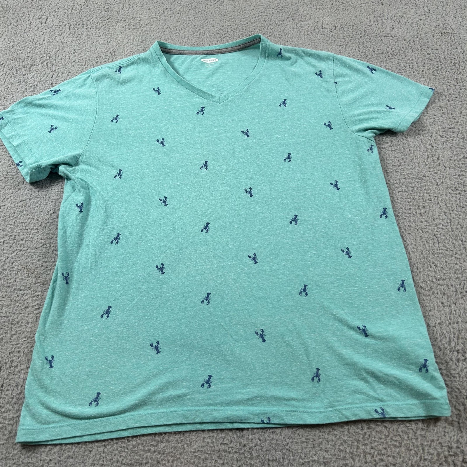 Old Navy Shirt Mens Large Green Lobster Print V-Neck Soft-Washed Graphic Tee gallery
