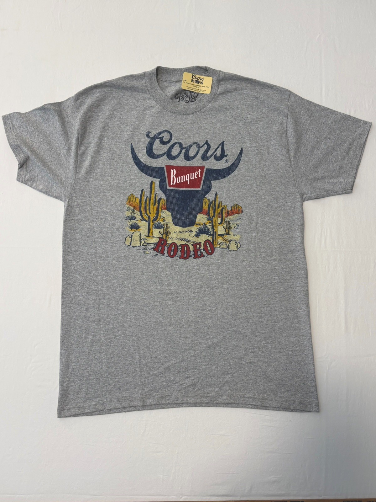 * New * Tee Luv Coors Banquet Rodeo Graphic Tee Men’s Large (L) 100% Cotton