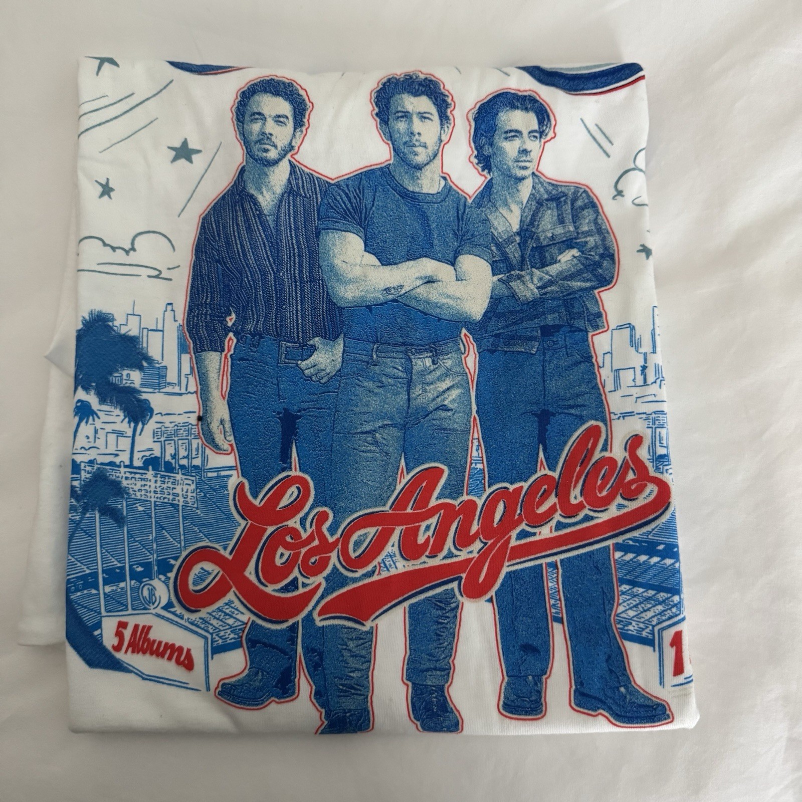 Jonas Brothers 2023 Los Angeles Dodger Stadium Concert T-Shirt White New Size XL gallery