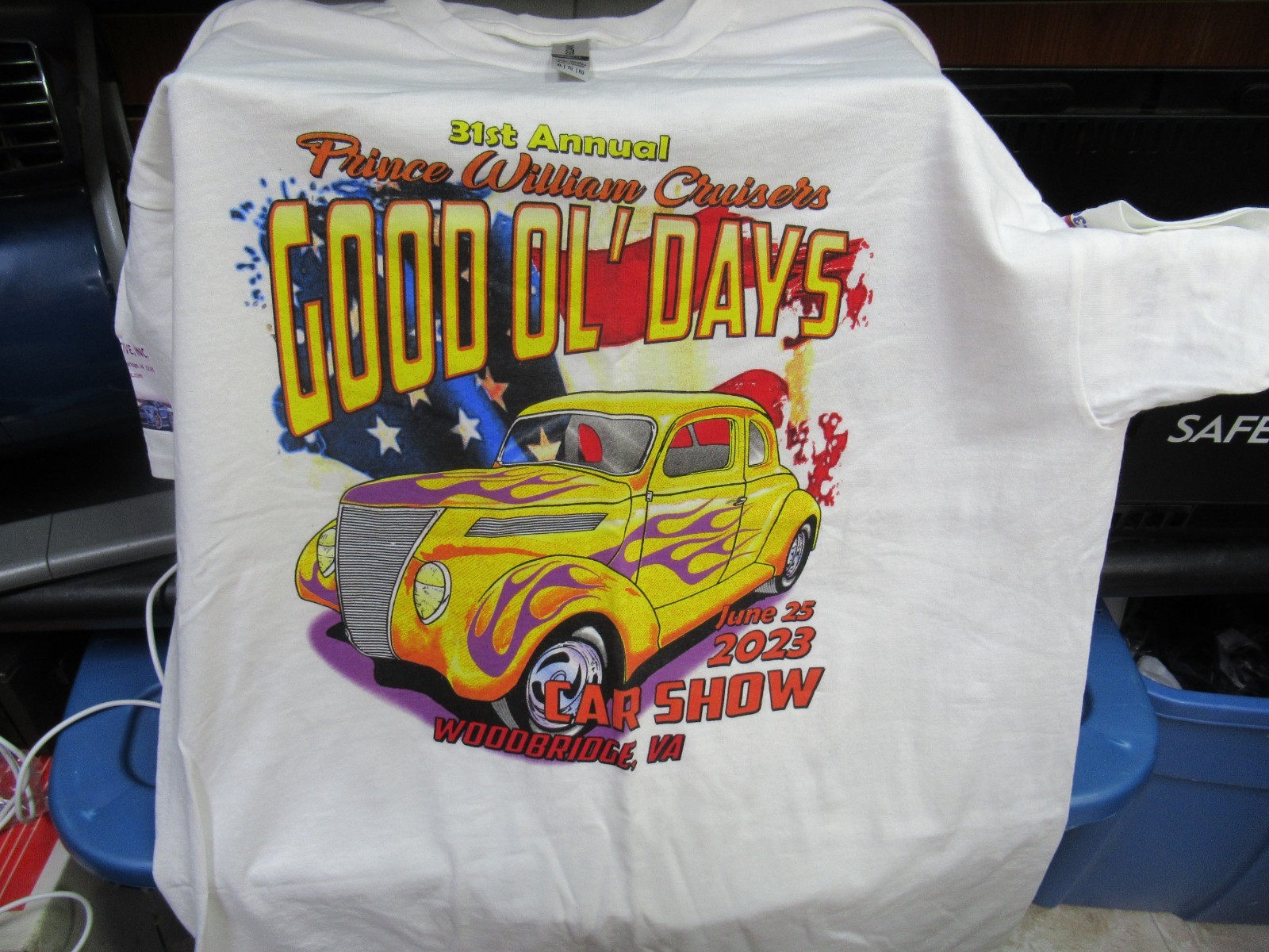 Gildan Men's T-Shirt, X-LARGE - White WITH HOT ROD GRAPHICS LOT OF 3 gallery