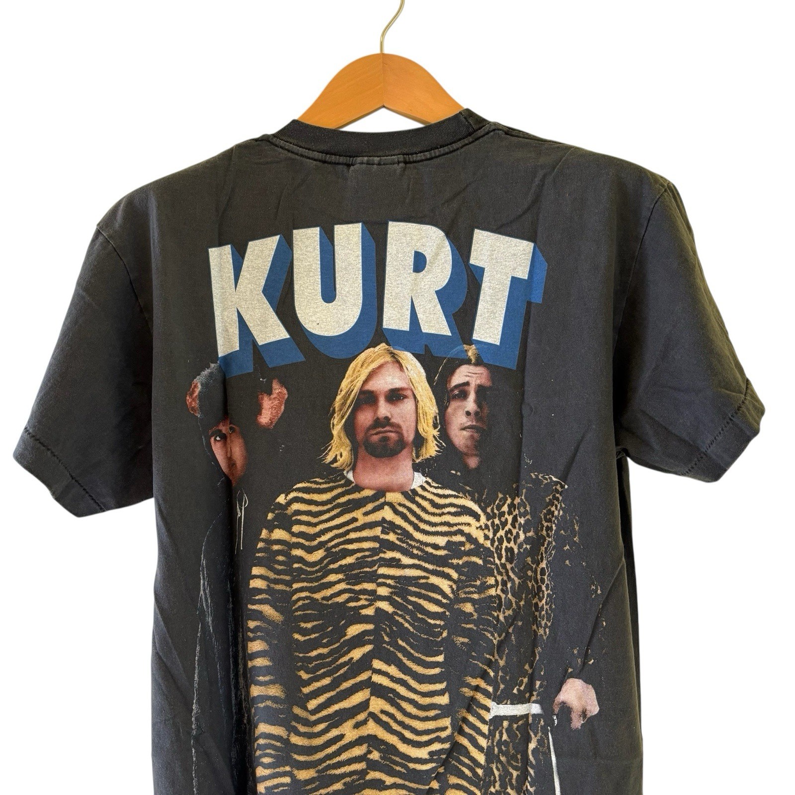 VTG Kurt Cobain Band Shirt Tee Nirvana Single Stitch REPRINT Size L gallery