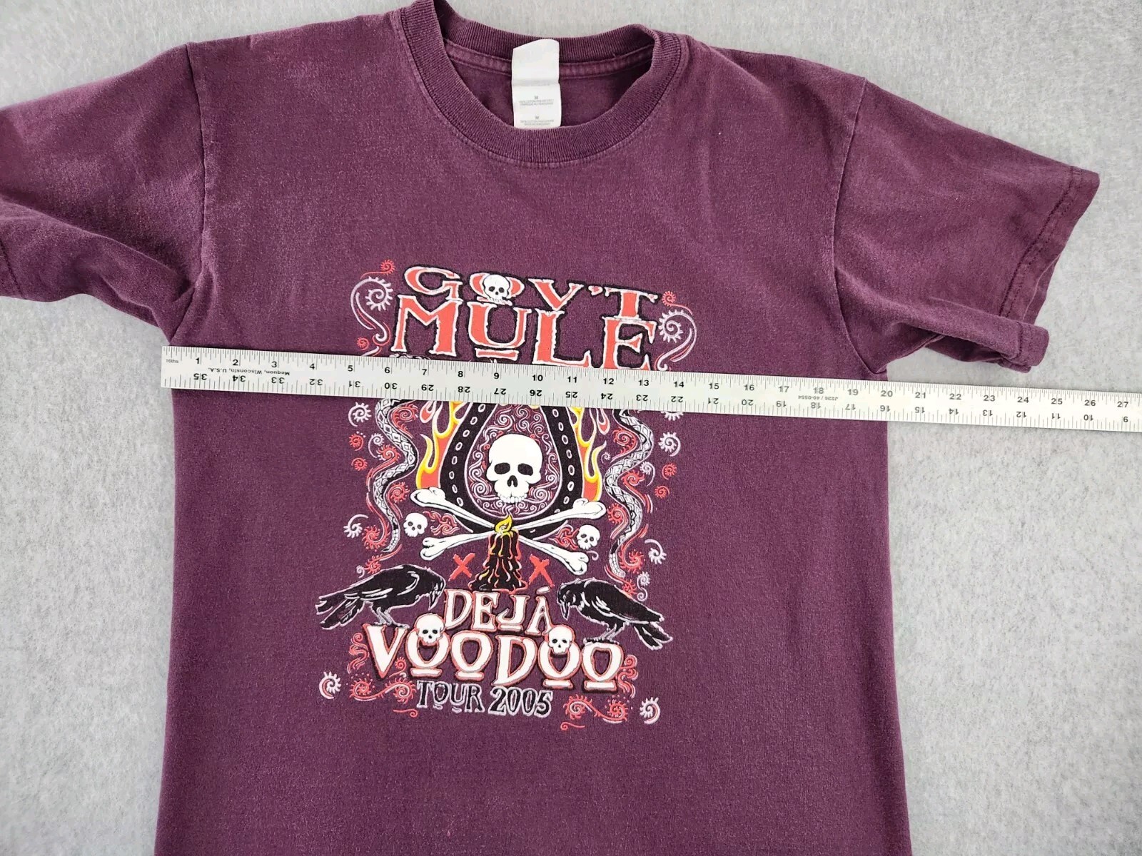 Vintage Gov't Mule Tour 2005 Concert T-shirt Purple Deja Voodoo Size Medium gallery