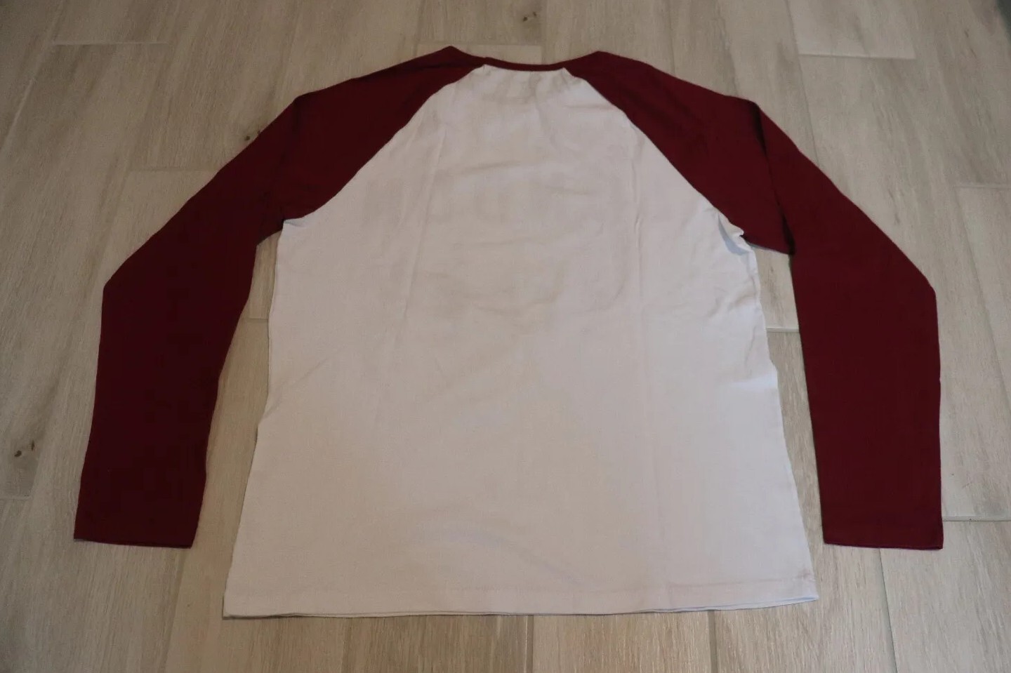 Cia Hering Men's T Shirt London Life Casual Long Sleeve Size Medium gallery