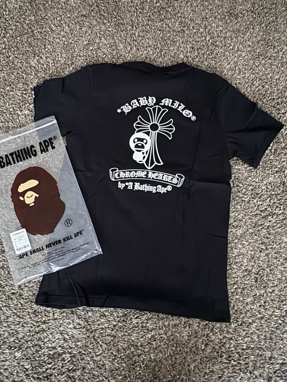 A Bathing Ape BAPE Men's L Cotton Graphic Logo Crew Neck Tee Lot of 3 gallery