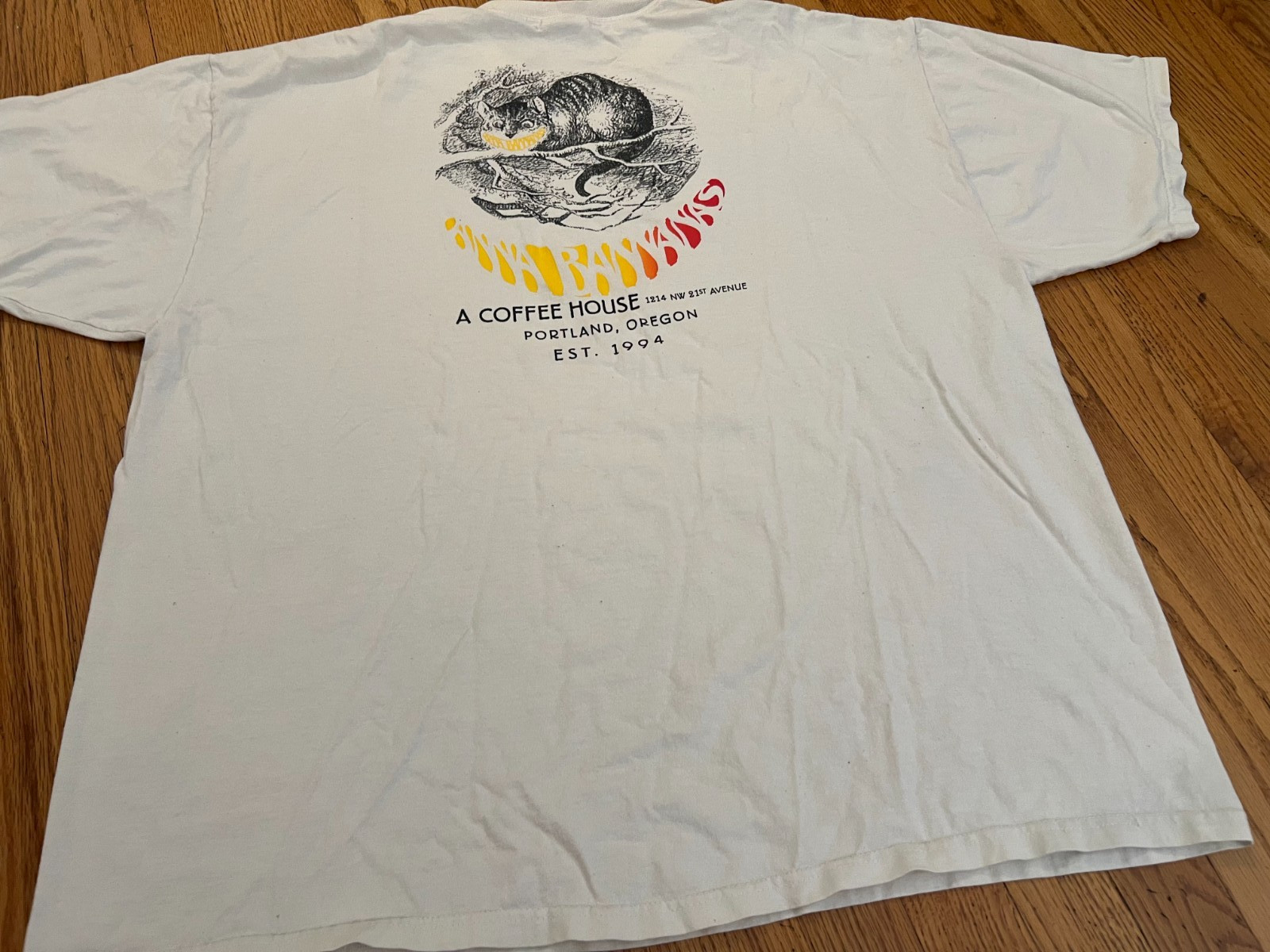 VTG 90s Anna Bananas Original NW Portland Coffee House Alice in Wonderland 2XL gallery