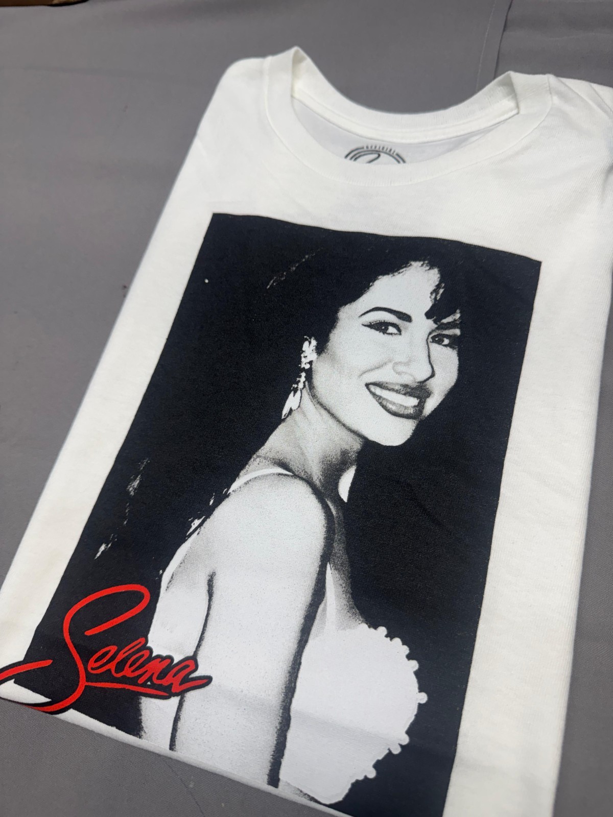 Vintage Official Merchandise Selena Quintanilla Shirt 100% Cotton gallery