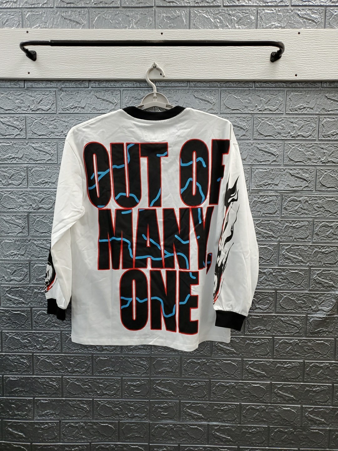 New GODSPEED Amican High Street Retro Long Sleeve 2 Sided Tee Multicolor Sz M gallery
