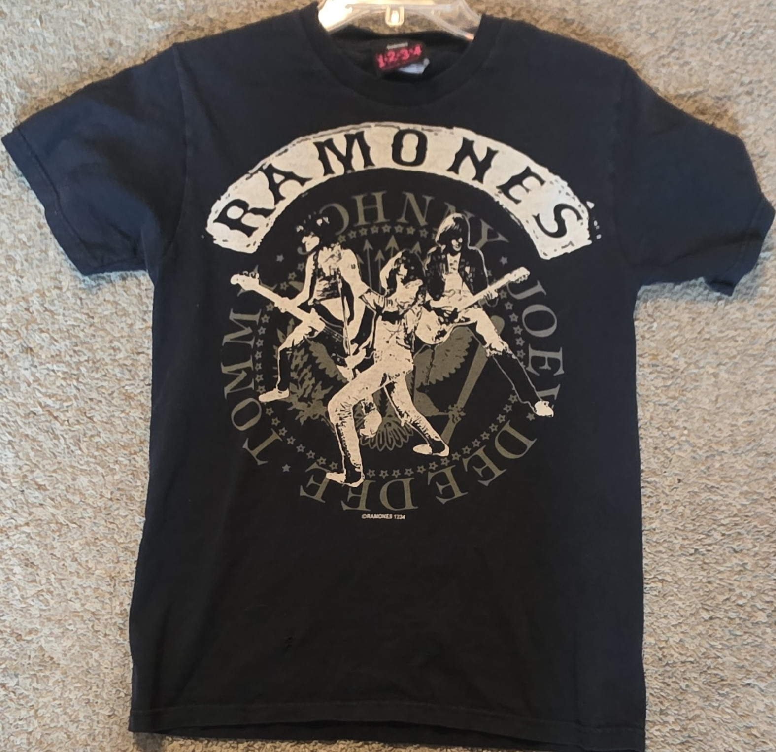 Ramones 1-2-3-4 Men's Black Cotton T-Shirt Band Graphic Size S gallery